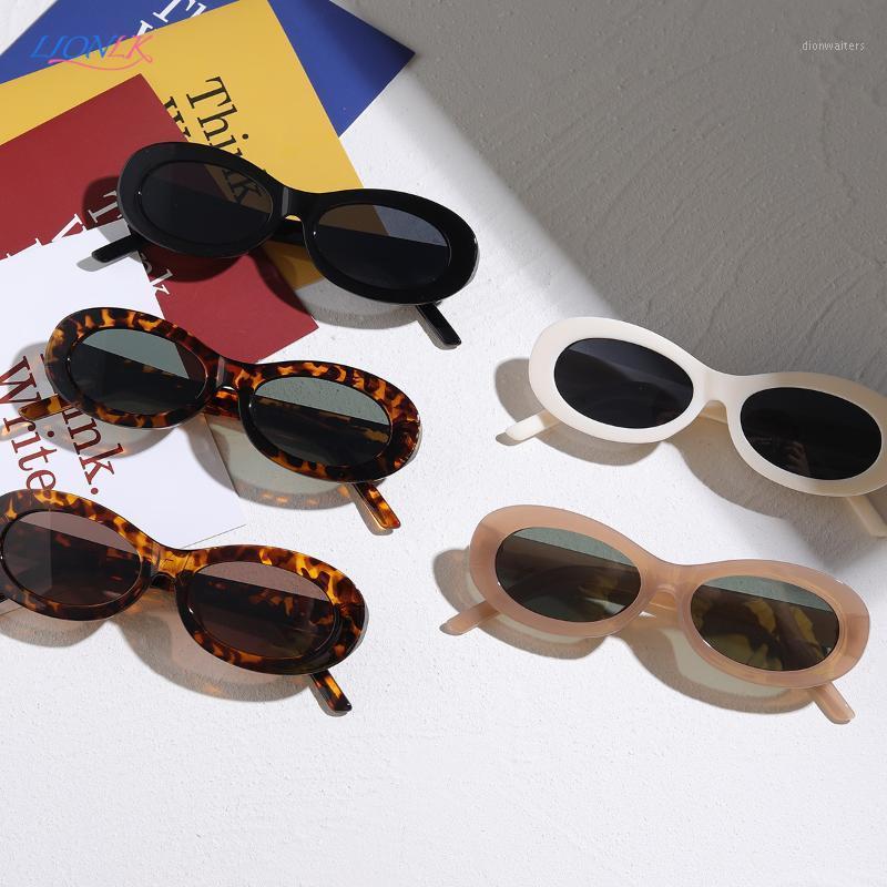 Sunglasses LIONLK Retro Oval Small Frame Women's Fashion Sun Glasses 2021 Round Shape Pink White Brown Black Tortoiseshell
Sunglasses LIONLK Retro Oval Small Frame Women's Fashion Sun Glasses 2021 Round Shape Pink White Brown Black Tortoiseshell