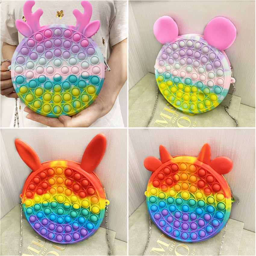 Rainbow Bubble Chain Bag Purses Kids Boy Girls Novel Cool Design Crossbody Fanny Pack Sensory Puzzle Toys Early Leaning Education zx32
Rainbow Bubble Chain Bag Purses Kids Boy Girls Novel Cool Design Crossbody Fanny Pack Sensory Puzzle Toys Early Leaning Education zx32