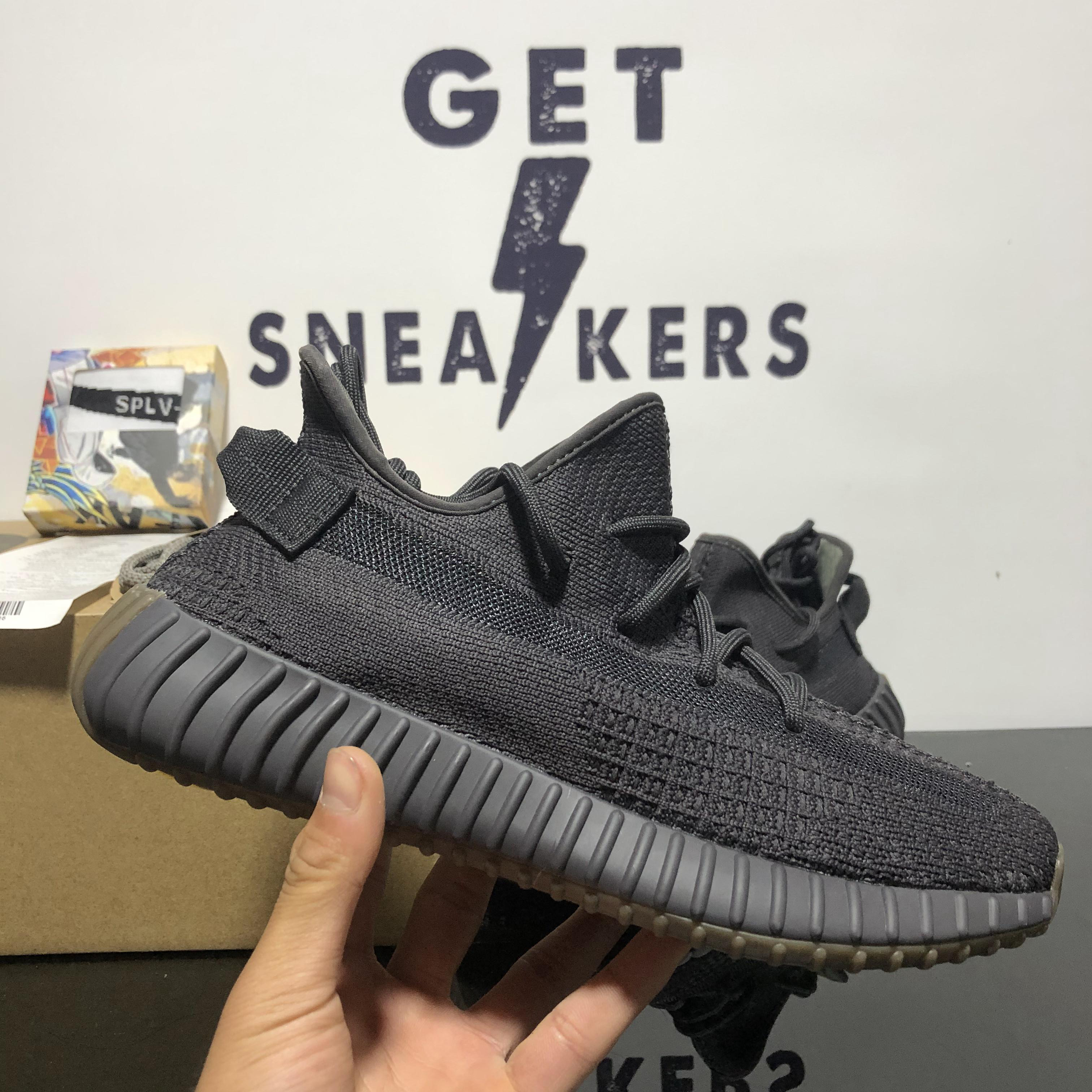 Top Quality V2 Static Reflective Men Women Running Shoes Tail light Cream White Beluga Cinder 3M Black Red Zebra Oreo Bred Outdoor Designers Sneakers
Top Quality V2 Static Reflective Men Women Running Shoes Tail light Cream White Beluga Cinder 3M Black Red Zebra Oreo Bred Outdoor Designers Sneakers