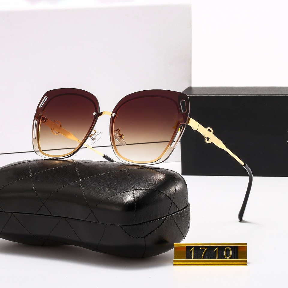 Designer Sunglasses Men Women Eyeglasses Outdoor Shades PC Frame Fashion Classic Lady Sun glasses Mirrors for
Designer Sunglasses Men Women Eyeglasses Outdoor Shades PC Frame Fashion Classic Lady Sun glasses Mirrors for