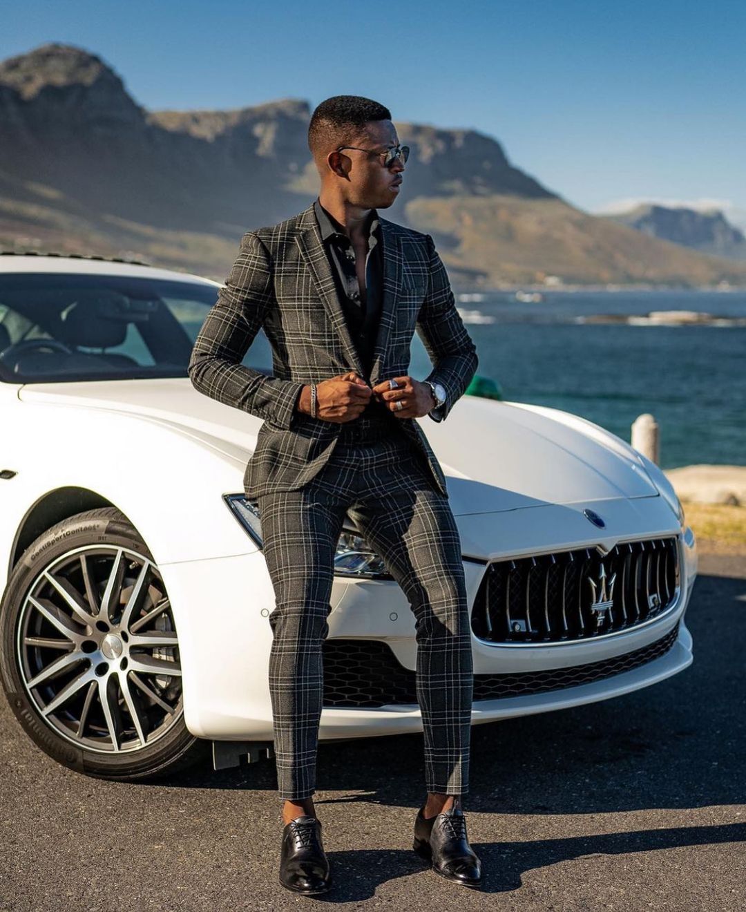 Smart Fashion Check Mens Custom Made Wedding Tuxedos One Button Groom Wear Formal Dinner Prom Party Blazer Suits(Jacket+Pants)