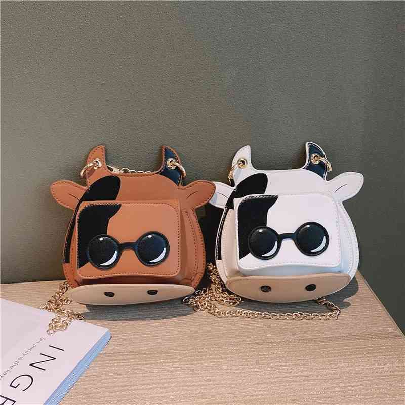 Cow funny shape small female 2021 new ins Single Shoulder Messenger Bag fashion creative girl chain bag, White
Cow funny shape small female 2021 new ins Single Shoulder Messenger Bag fashion creative girl chain bag, White
