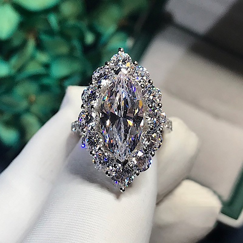 Vintage Marquise cut 3ct Lab Diamond Ring 925 sterling silver Bijou Engagement Wedding band Rings for Women Bridal Party Jewelry 201114 V6SC
Vintage Marquise cut 3ct Lab Diamond Ring 925 sterling silver Bijou Engagement Wedding band Rings for Women Bridal Party Jewelry 201114 V6SC