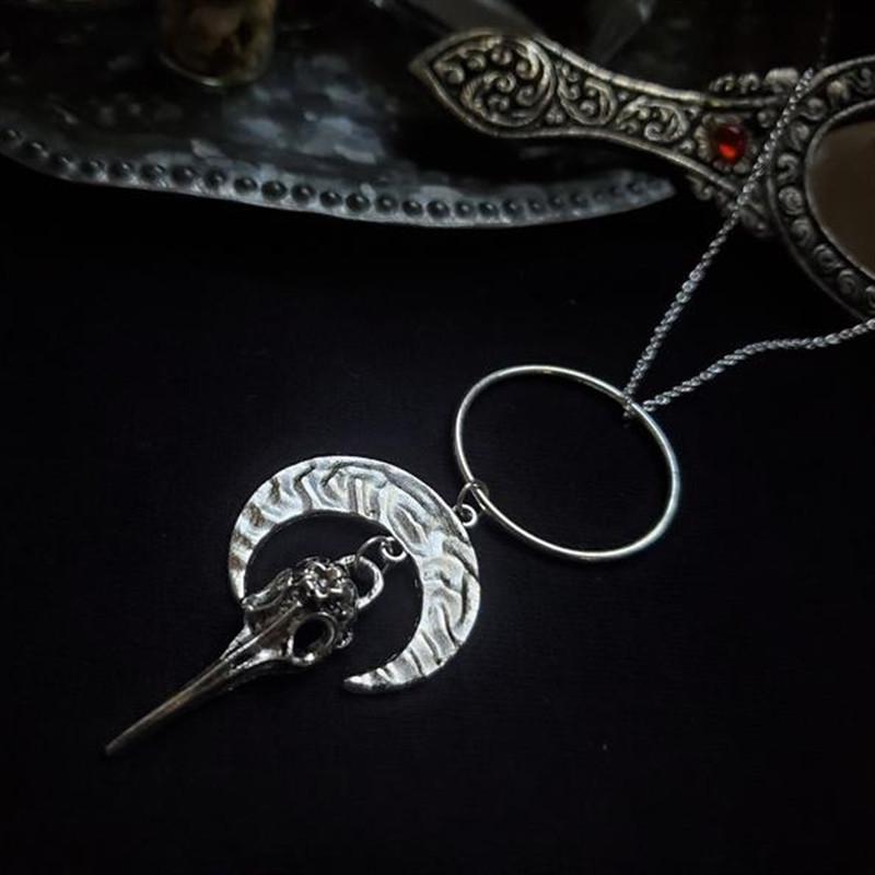 Morrigan Moon Goddess Crow Skull Necklace Gothic R Jewellery Pagan Celestial Witch Women Gift 2021 Pendant Fashion Long Necklaces
Morrigan Moon Goddess Crow Skull Necklace Gothic R Jewellery Pagan Celestial Witch Women Gift 2021 Pendant Fashion Long Necklaces
