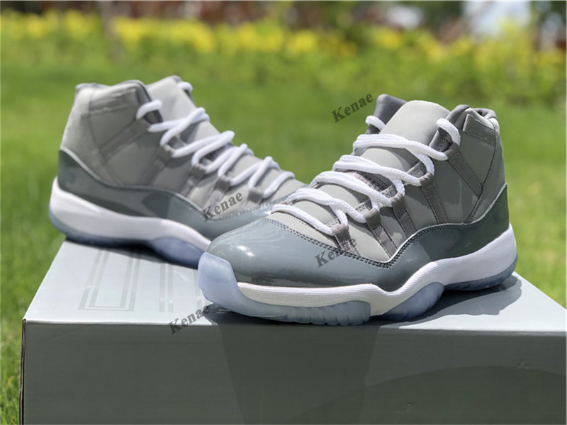 Authentic 11 High OG Mens Shoes Medium Grey White Cool Gray Real Carbon Fiber Outdoor Sneakers With Original 7-13, Bubble wrap packaging
Authentic 11 High OG Mens Shoes Medium Grey White Cool Gray Real Carbon Fiber Outdoor Sneakers With Original 7-13, Bubble wrap packaging