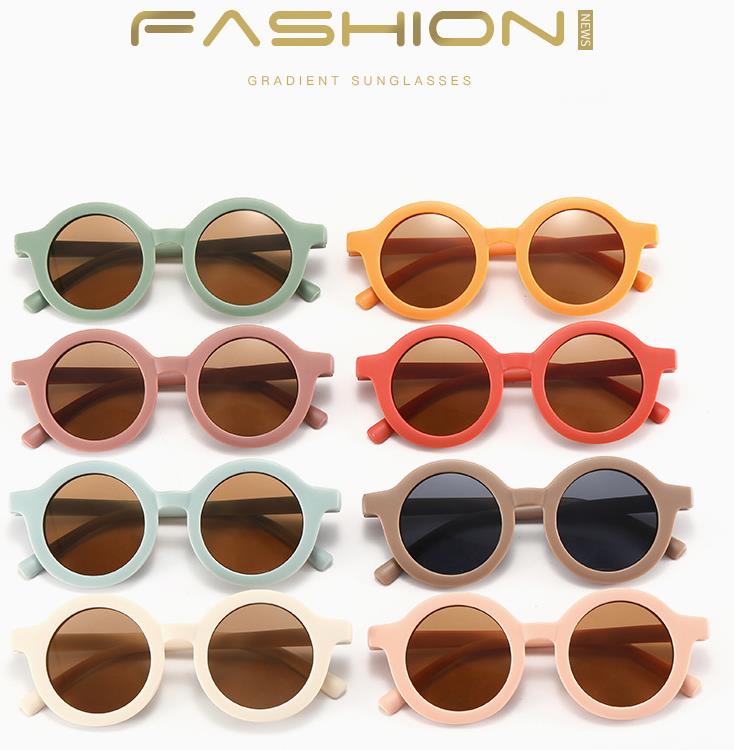 Children's cute kids frosted sunglasses baby decoration trend glasses beach sunglass unisex Retro street shot Z260305