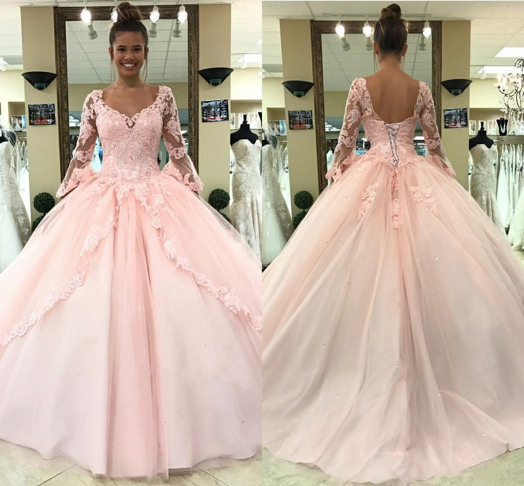 V Neck Quinceanera Dresses Long Sleeves Applique Lace Up Back Sweet 16 Prom Party Banquet Dress Tulle Bridal Gowns, Black
V Neck Quinceanera Dresses Long Sleeves Applique Lace Up Back Sweet 16 Prom Party Banquet Dress Tulle Bridal Gowns, Black