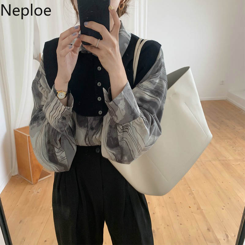 Neploe Temperament Blouses Women Chic Shawl Vintage Print Shirts Fall Clthes Loose Turn-down Collar Long Sleeve Blouse Tops 210422