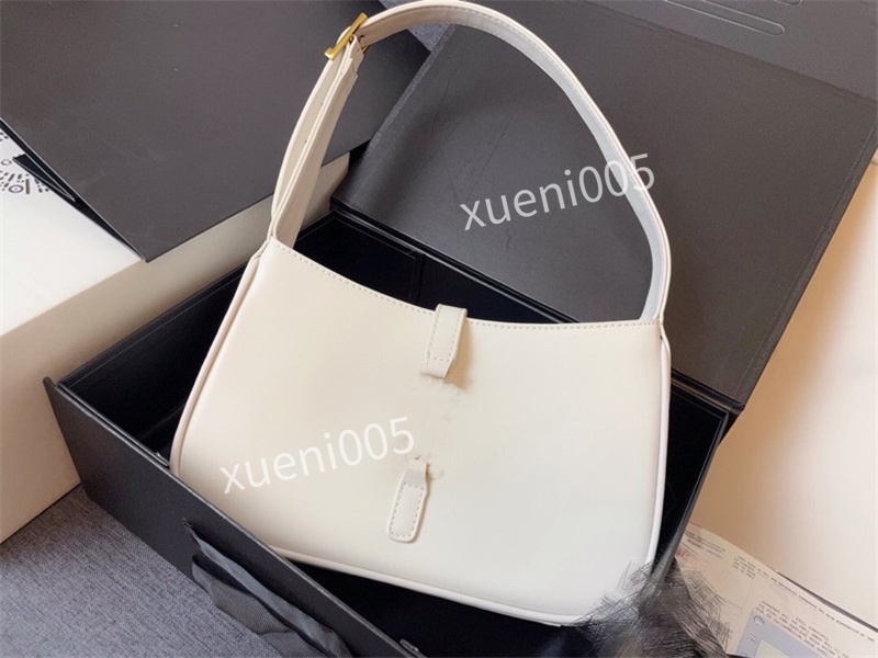 G bag 2021 brand Long Wallets Card holders Purse Passport Bags With Lock fashion cowhide Genuine leather wallet 3 Colors For woman, 01
G bag 2021 brand Long Wallets Card holders Purse Passport Bags With Lock fashion cowhide Genuine leather wallet 3 Colors For woman, 01