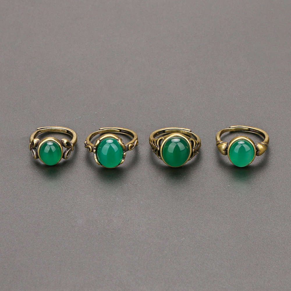 imitation green agate inlaid with chalcedony crystal ring, female antique emerald, adjustable index finger opening, Black
imitation green agate inlaid with chalcedony crystal ring, female antique emerald, adjustable index finger opening, Black