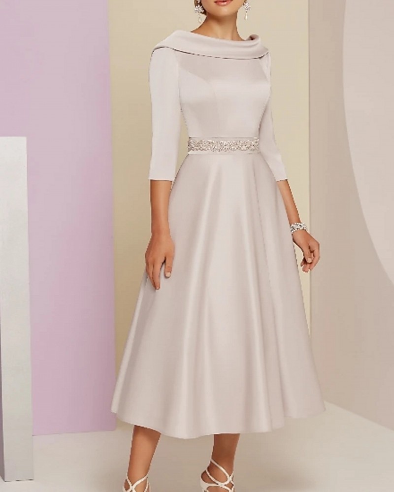 Champagen/Silver A-Line Mother of the Bride Dress Plus Size Elegant Bateau Neck Tea Length Satin 2025 Wedding Party Gown Vestidos Robe De Soiree