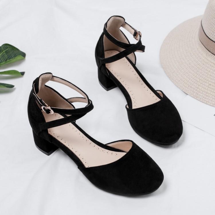 Big Size 9 10 11 12 High Heels Sandals Women Shoes Woman Summer Ladies Buckle Belt With Shallow Mouth And Thick Heel, Black
Big Size 9 10 11 12 High Heels Sandals Women Shoes Woman Summer Ladies Buckle Belt With Shallow Mouth And Thick Heel, Black