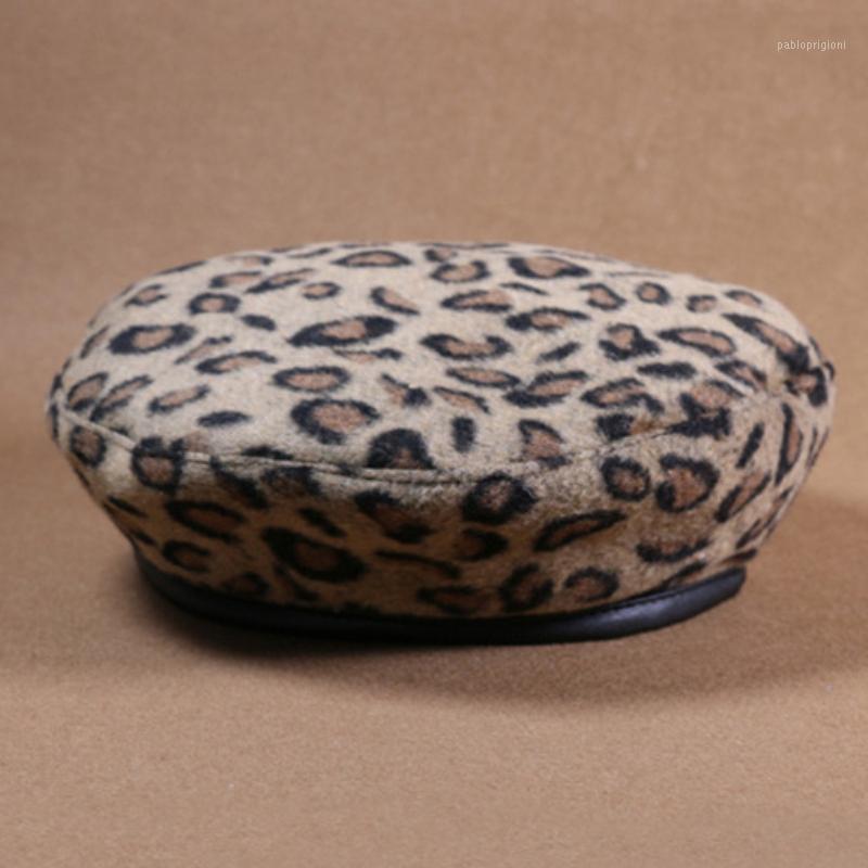 Female Autumn Winter Hats For Women Vintage Painter Flat Cap Boina Feminina Fashion PU Leather Brim Beanie Leopard Beret Berets, Black
Female Autumn Winter Hats For Women Vintage Painter Flat Cap Boina Feminina Fashion PU Leather Brim Beanie Leopard Beret Berets, Black