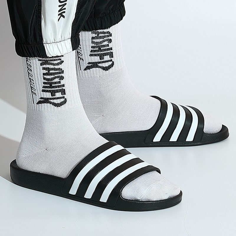 Korean Slippers Men's Summer New Casual Striped Beach Flip Flops Male Female Designer Shoes Indoor Couple Bathroom Non-slip Sliders Big Size, Black
Korean Slippers Men's Summer New Casual Striped Beach Flip Flops Male Female Designer Shoes Indoor Couple Bathroom Non-slip Sliders Big Size, Black