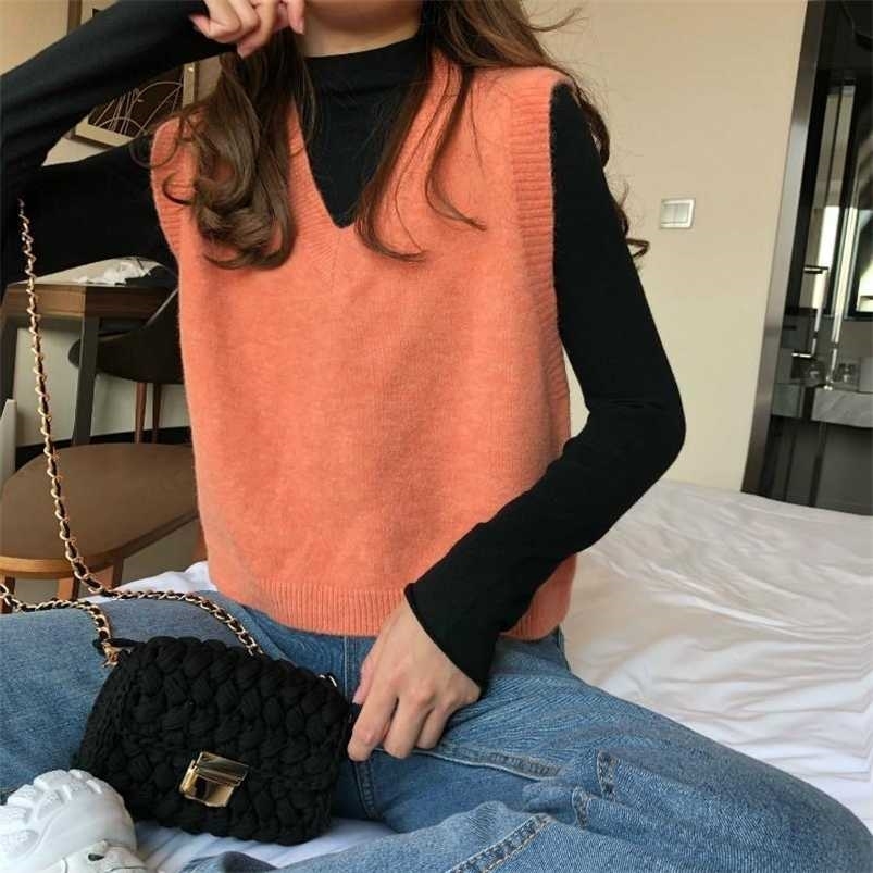 Vest Women Solid Knitted V-neck All-match Trendy Korean Style Sleeveless Loose Simple Womens Coats Outwear Spring Ulzzang F111 211109, Beige
Vest Women Solid Knitted V-neck All-match Trendy Korean Style Sleeveless Loose Simple Womens Coats Outwear Spring Ulzzang F111 211109, Beige