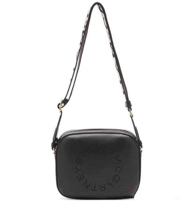 Luxury Designer 2021 Stella Mccartney Women Fashion Camera Bag Strap Shoulder bags High Quality PVC Leather Handbag293Y KII3 VN11, Black
Luxury Designer 2021 Stella Mccartney Women Fashion Camera Bag Strap Shoulder bags High Quality PVC Leather Handbag293Y KII3 VN11, Black
