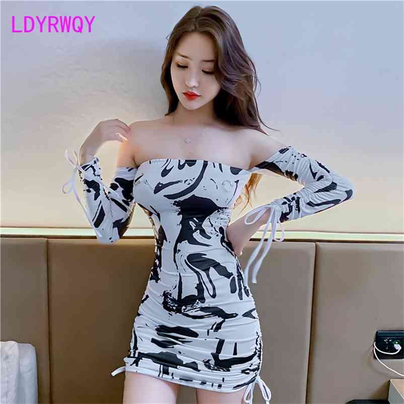 Women's autumn dress style ink one shoulder sexy Sheath Office Lady Polyester Zippers 210603, White
Women's autumn dress style ink one shoulder sexy Sheath Office Lady Polyester Zippers 210603, White