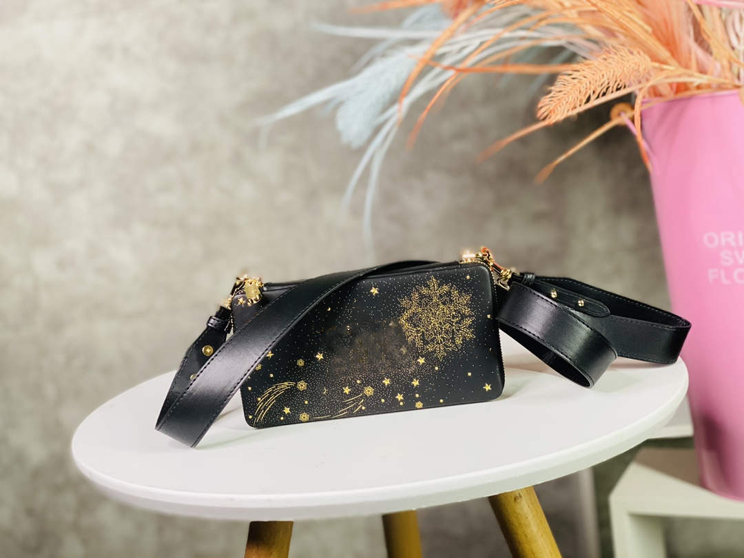 2021 Luxury Designer Crossbady bag Women Leather fireworks Shoulder Bags High Quality purse Genuine Flap Handbag with, Black
2021 Luxury Designer Crossbady bag Women Leather fireworks Shoulder Bags High Quality purse Genuine Flap Handbag with, Black
