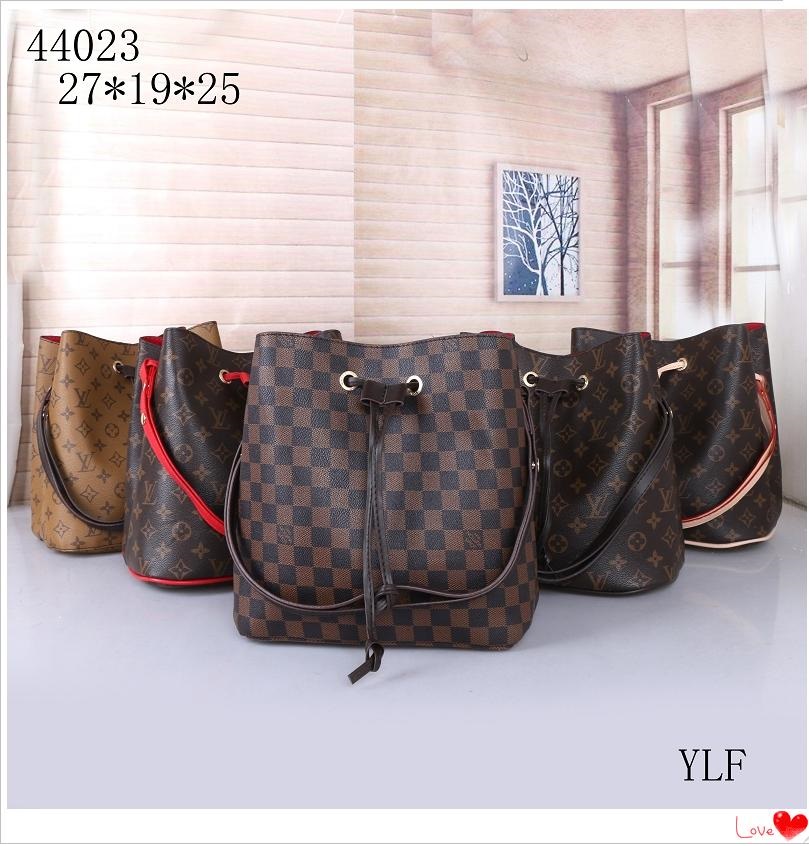 2021 Luxurys Designer LV LOUIS 1 VITTON Handbags Women Bucket Bags Fashion Ladies Set Shoulder Bag Women Female Tote Bags
2021 Luxurys Designer LV LOUIS 1 VITTON Handbags Women Bucket Bags Fashion Ladies Set Shoulder Bag Women Female Tote Bags