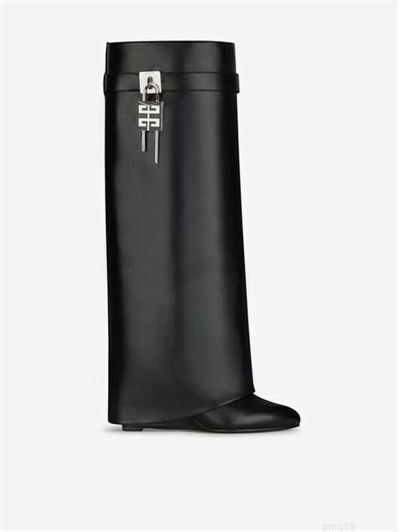 Luxury Designer Shark Lock Knee High Boots Black Leather Women's Boot with with Original Box, Don't buy it
Luxury Designer Shark Lock Knee High Boots Black Leather Women's Boot with with Original Box, Don't buy it