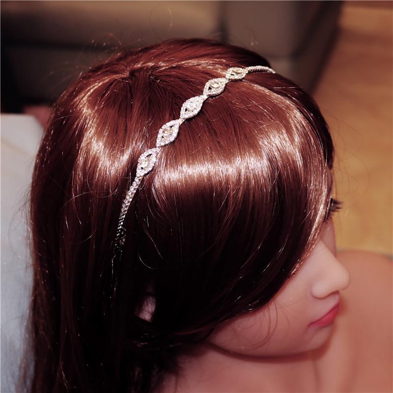 Hair Clips & Barrettes Sweet Exquisite Crystal Hairband High Quality Bandana Headgear Accessories For Female Ladies Headwear Gift, Golden;silver
Hair Clips & Barrettes Sweet Exquisite Crystal Hairband High Quality Bandana Headgear Accessories For Female Ladies Headwear Gift, Golden;silver