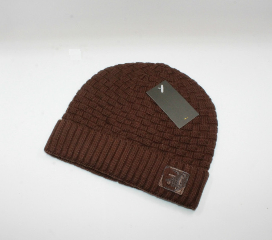 Luxury Winter Bonnet Diamond beanie men Fashion Designers women Casual knitting wool Warm Gorro beanies skull caps outdoor hats 669, Blue
Luxury Winter Bonnet Diamond beanie men Fashion Designers women Casual knitting wool Warm Gorro beanies skull caps outdoor hats 669, Blue