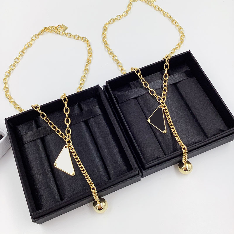 Mens Designer Necklace Classic Unisex Jewellry Minimalism Triangle Necklaces Womens Luxury Gold Necklace Fashion P Necklace D210261HL
Mens Designer Necklace Classic Unisex Jewellry Minimalism Triangle Necklaces Womens Luxury Gold Necklace Fashion P Necklace D210261HL