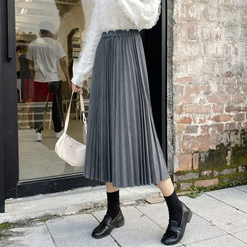 Women's Solid Pleated Suede Leather Skirts Autumn Winter High Waist Loose Retro Faux Skirt Female 210514