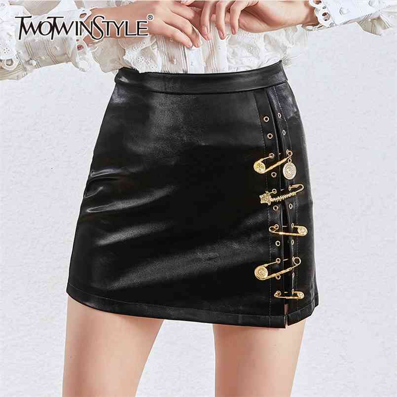 Asymmetrical Patchwork Pins Skirts Women High Waist PU Leather Casual Mini Skirt Female Fashion Clothing 210521, Black
Asymmetrical Patchwork Pins Skirts Women High Waist PU Leather Casual Mini Skirt Female Fashion Clothing 210521, Black