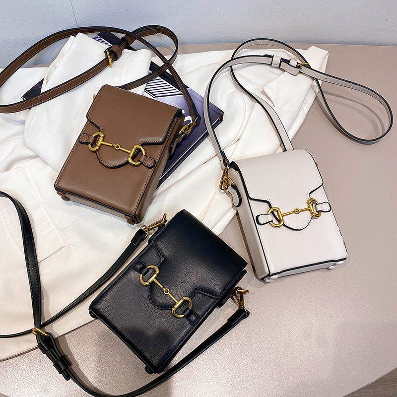 Purses Phone pack 1955 solid color mobile phone bag super fire horse clasp small satchel Single Shoulder Bag Fashion Handbag Black Friday