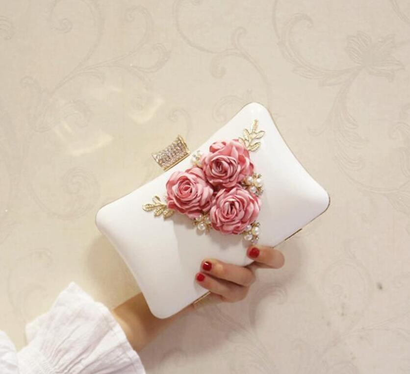 2022 Women Sequin Glitter Evening Clutch Bag Ladies Sparkly Design Wedding Party Shiny Handbag Prom Crystal Chain Bridesmaid Purse 04