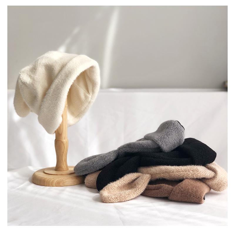Beanies MYALICE Draping Ears Fur Hat Women Autumn And Winter Knitted Wool Cap Warm Plush Solid Adult Headgear
Beanies MYALICE Draping Ears Fur Hat Women Autumn And Winter Knitted Wool Cap Warm Plush Solid Adult Headgear