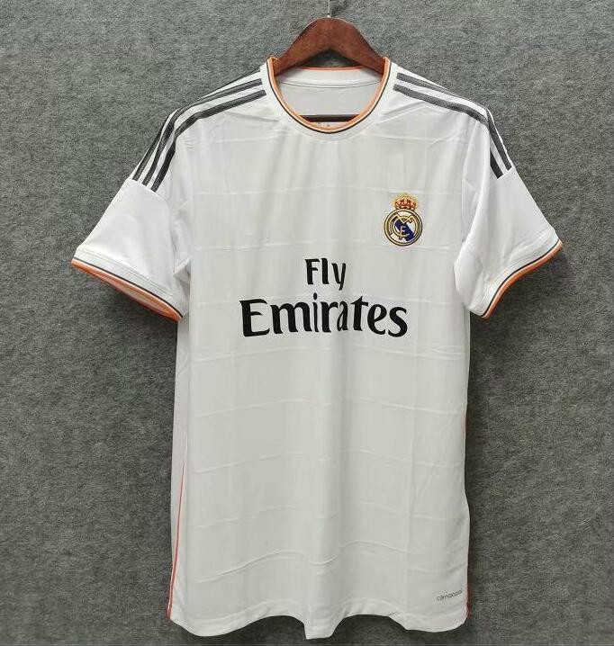 Manches longues 2013 2014 Real Madrid Soccer Jersey Full 13 14 Ronaldo Retro Football Shirts Vintage ISCO Maillot Sergio Ramos Benzema, Black;yellow
Manches longues 2013 2014 Real Madrid Soccer Jersey Full 13 14 Ronaldo Retro Football Shirts Vintage ISCO Maillot Sergio Ramos Benzema, Black;yellow
