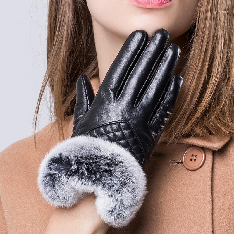 Five Fingers Gloves YY8412 2021 Ladies Genuine Leather Rex Fur Woman Winter Hand Warm Cycling/Driving Suede Black Luvas1
Five Fingers Gloves YY8412 2021 Ladies Genuine Leather Rex Fur Woman Winter Hand Warm Cycling/Driving Suede Black Luvas1