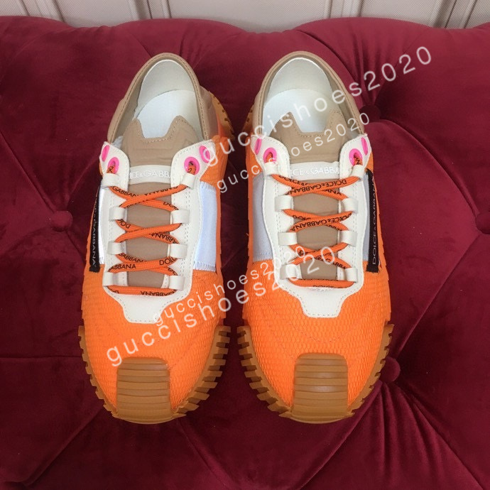 2022 Women Luxurys Designers Shoes Soft Pink White Calf Leather Colored Brand Logo Initials Signature Vintage Monograms Flowers Pattern Sneaker, 01
2022 Women Luxurys Designers Shoes Soft Pink White Calf Leather Colored Brand Logo Initials Signature Vintage Monograms Flowers Pattern Sneaker, 01