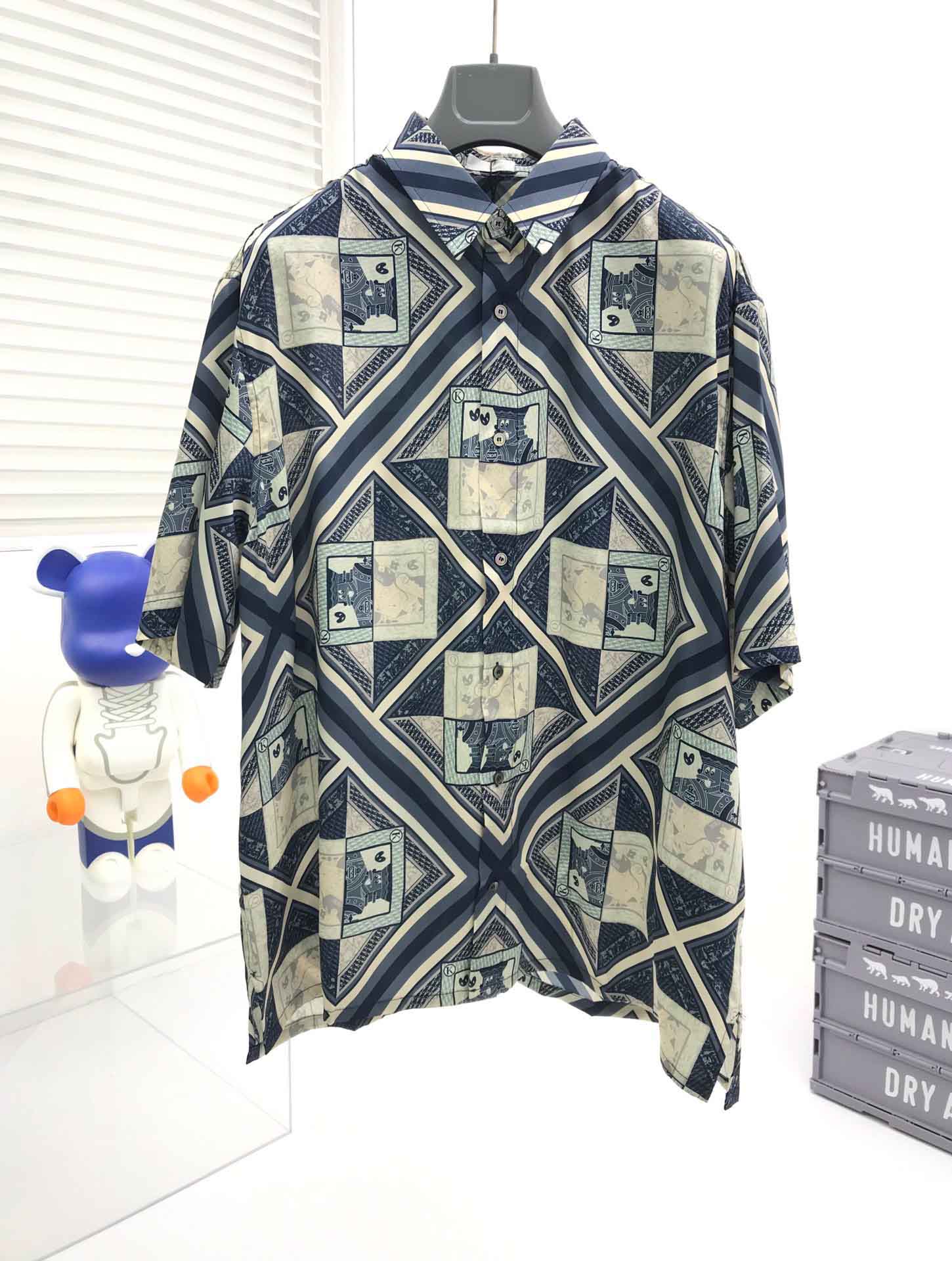 2021ss spring and summer new high grade cotton printing short sleeve round neck panel T-Shirt Size: m-l-xl-xxl-xxxl Color: black white 0cx21
2021ss spring and summer new high grade cotton printing short sleeve round neck panel T-Shirt Size: m-l-xl-xxl-xxxl Color: black white 0cx21