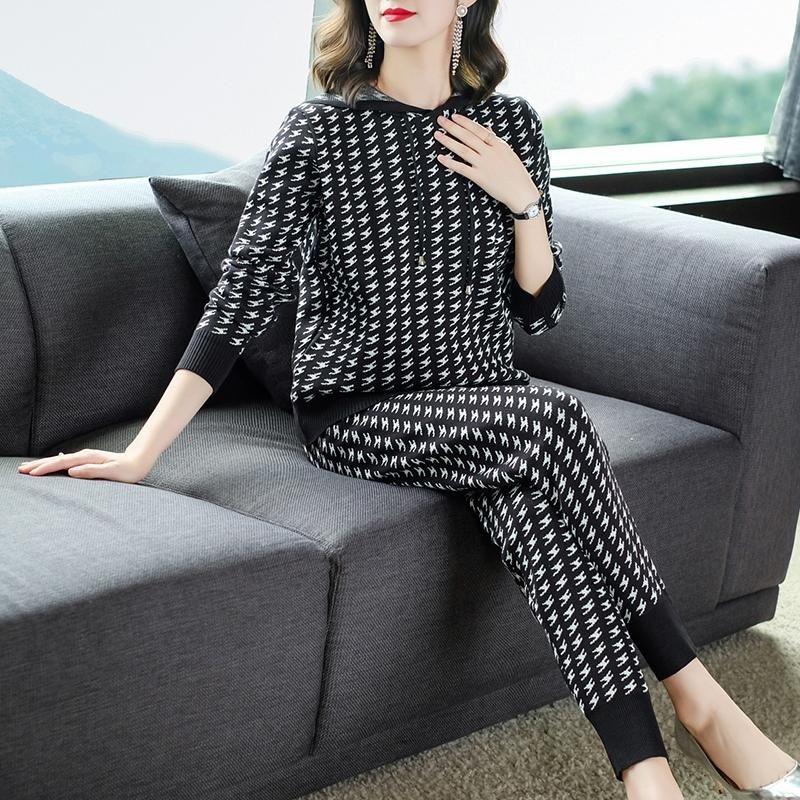 Women's Two Piece Pants Fall Winter Houndstooth Printed Hooded Knitwear Tracksuit Women Chic Pullover Sweater 2 Sets Knitted Jogging Outfit, Lake blue
Women's Two Piece Pants Fall Winter Houndstooth Printed Hooded Knitwear Tracksuit Women Chic Pullover Sweater 2 Sets Knitted Jogging Outfit, Lake blue