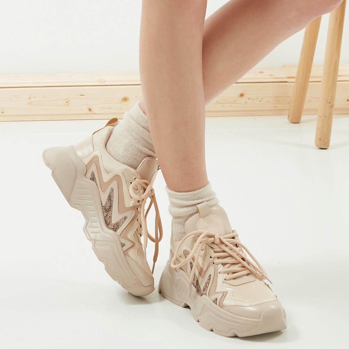 Dress shoes brand MARCIA, Color, 5Cm Platform, high Quality Fashion Women 's Comfort Sneaker Sport Shoes, Skin
Dress shoes brand MARCIA, Color, 5Cm Platform, high Quality Fashion Women 's Comfort Sneaker Sport Shoes, Skin