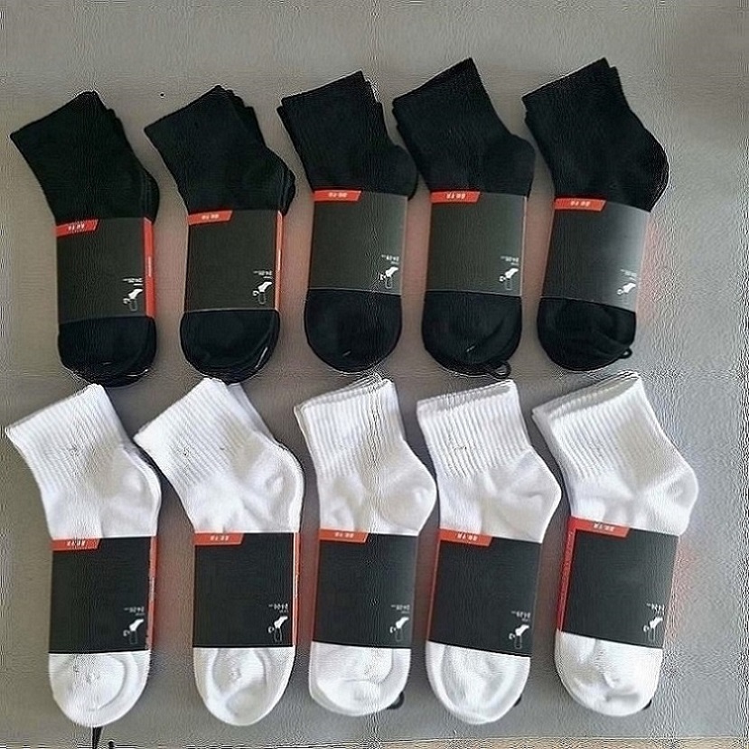 Travis Scott Mens Socks Sports Skateboard Fashion Mens Letter Printed Men Socks Sports Socks High Quality Cotton Hip Hop Sockings, White
Travis Scott Mens Socks Sports Skateboard Fashion Mens Letter Printed Men Socks Sports Socks High Quality Cotton Hip Hop Sockings, White