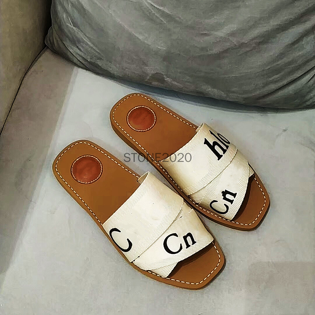 High quality Fflat Slipper Women shoes Deisgner Slides Lady Lettering Fabric Outdoor Leather Sole Slide Sandal Shunxin2014888, Come with box
High quality Fflat Slipper Women shoes Deisgner Slides Lady Lettering Fabric Outdoor Leather Sole Slide Sandal Shunxin2014888, Come with box