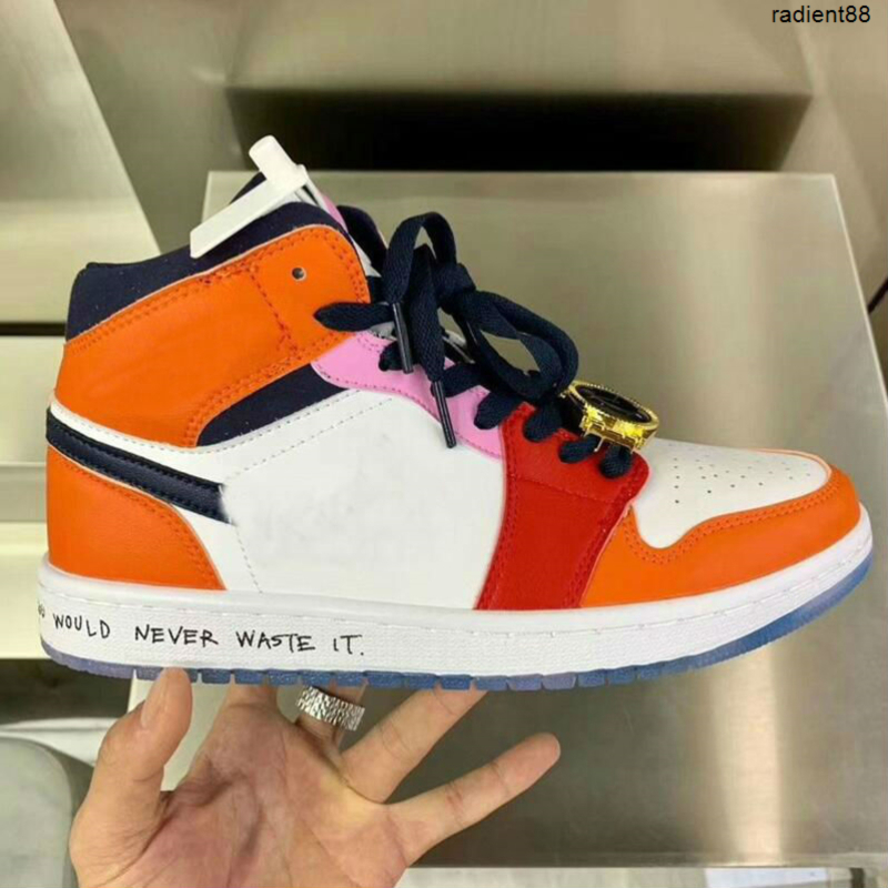 1 High fearless UNC Chicago Court Purple Men Basketball shoes 1s Mid black stain Blue The Great clot chen mens sneakers
1 High fearless UNC Chicago Court Purple Men Basketball shoes 1s Mid black stain Blue The Great clot chen mens sneakers