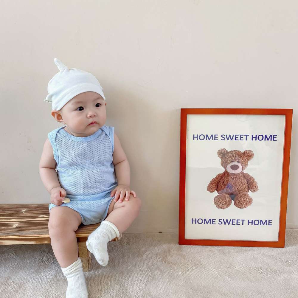 Baby Jumpsuit summer thin vest hatsuit class a breathing mesh breathable baby home clothes, White
Baby Jumpsuit summer thin vest hatsuit class a breathing mesh breathable baby home clothes, White