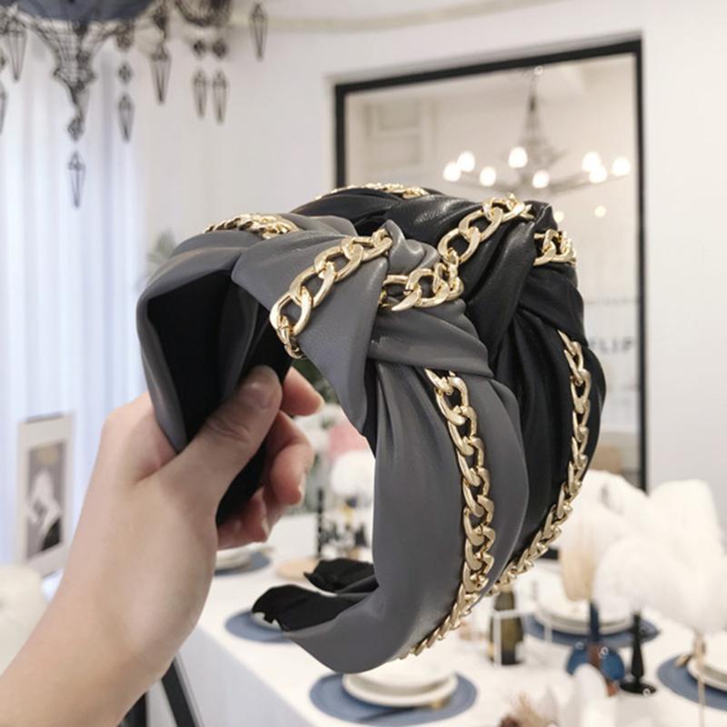 Hair Clips & Barrettes Punk PU Leather Headbands For Women Accessories Gold Metal Big Chain Decorated Knotted Twisted Wide-edged Hairband, Golden;silver
Hair Clips & Barrettes Punk PU Leather Headbands For Women Accessories Gold Metal Big Chain Decorated Knotted Twisted Wide-edged Hairband, Golden;silver