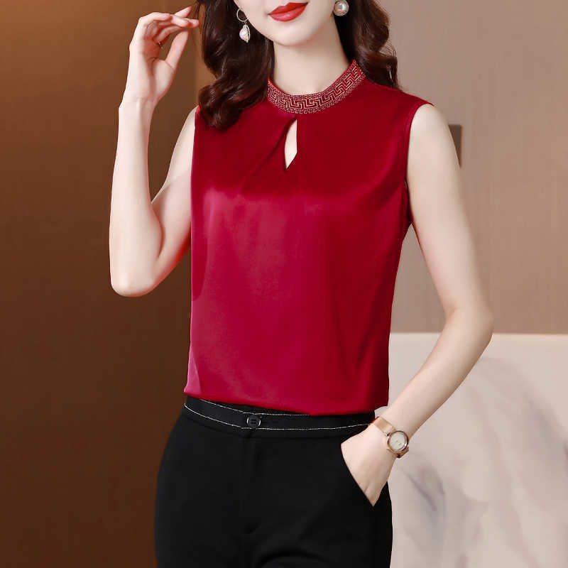 Korean Summer Women' Shirt Chiffon Blouses for Women Sleeveless Solid Chinese Stand Neck Blouse Female Embroiderey 210604, Black
Korean Summer Women' Shirt Chiffon Blouses for Women Sleeveless Solid Chinese Stand Neck Blouse Female Embroiderey 210604, Black