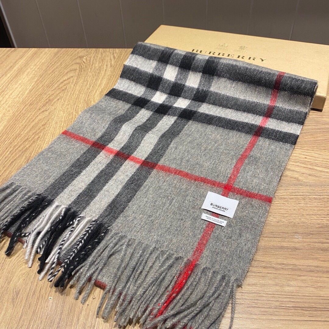 High Quatity Old Flower Knitted Cashmere Scarf For Women Designer Jacquard Double-sided Scarves Ladies Lapel Big Head Handmade Scarfs Plaid, Blue;gray
High Quatity Old Flower Knitted Cashmere Scarf For Women Designer Jacquard Double-sided Scarves Ladies Lapel Big Head Handmade Scarfs Plaid, Blue;gray