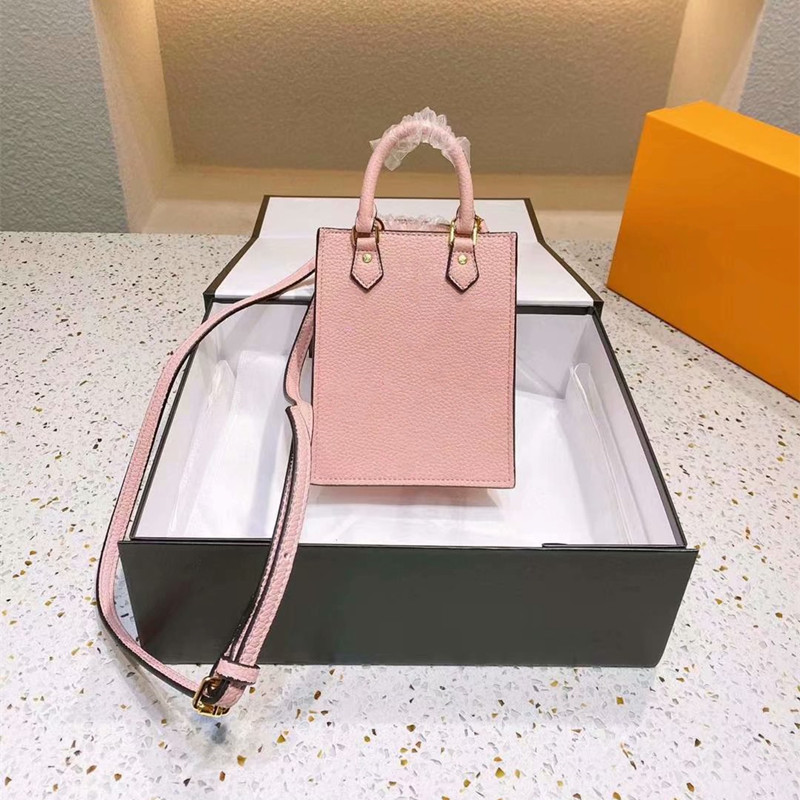 2021 Top Quality mini Handbags designerluxury lady shoulder bags Leather Cross Body bag Toiletry Pouch Purse Small Handbag, Pink
2021 Top Quality mini Handbags designerluxury lady shoulder bags Leather Cross Body bag Toiletry Pouch Purse Small Handbag, Pink