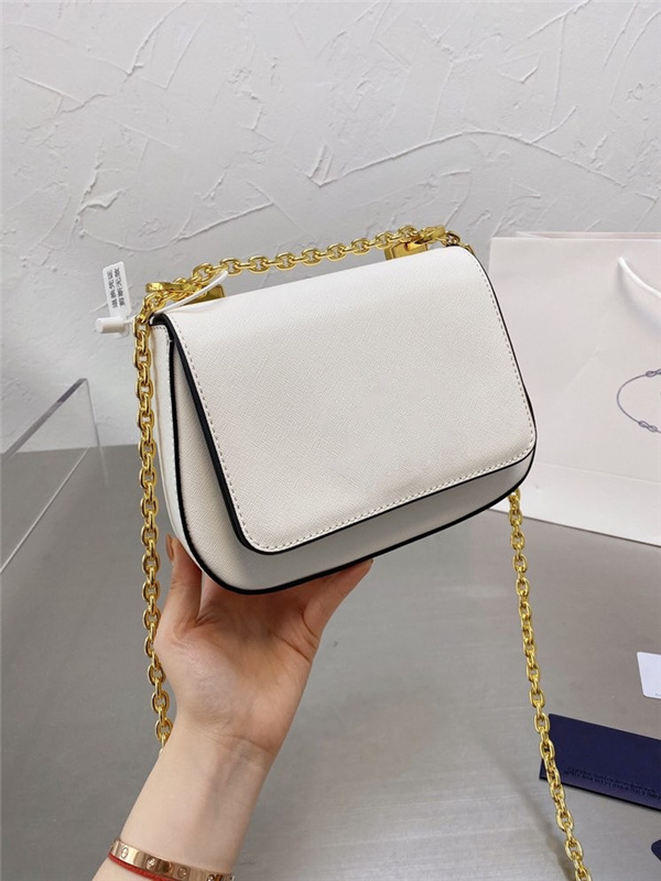 luxurys designers Bags ram ladies classic fashion clutch evening bag pvc shoulder mobile wallet canvas 22-17cm, The box is not sold separately
luxurys designers Bags ram ladies classic fashion clutch evening bag pvc shoulder mobile wallet canvas 22-17cm, The box is not sold separately