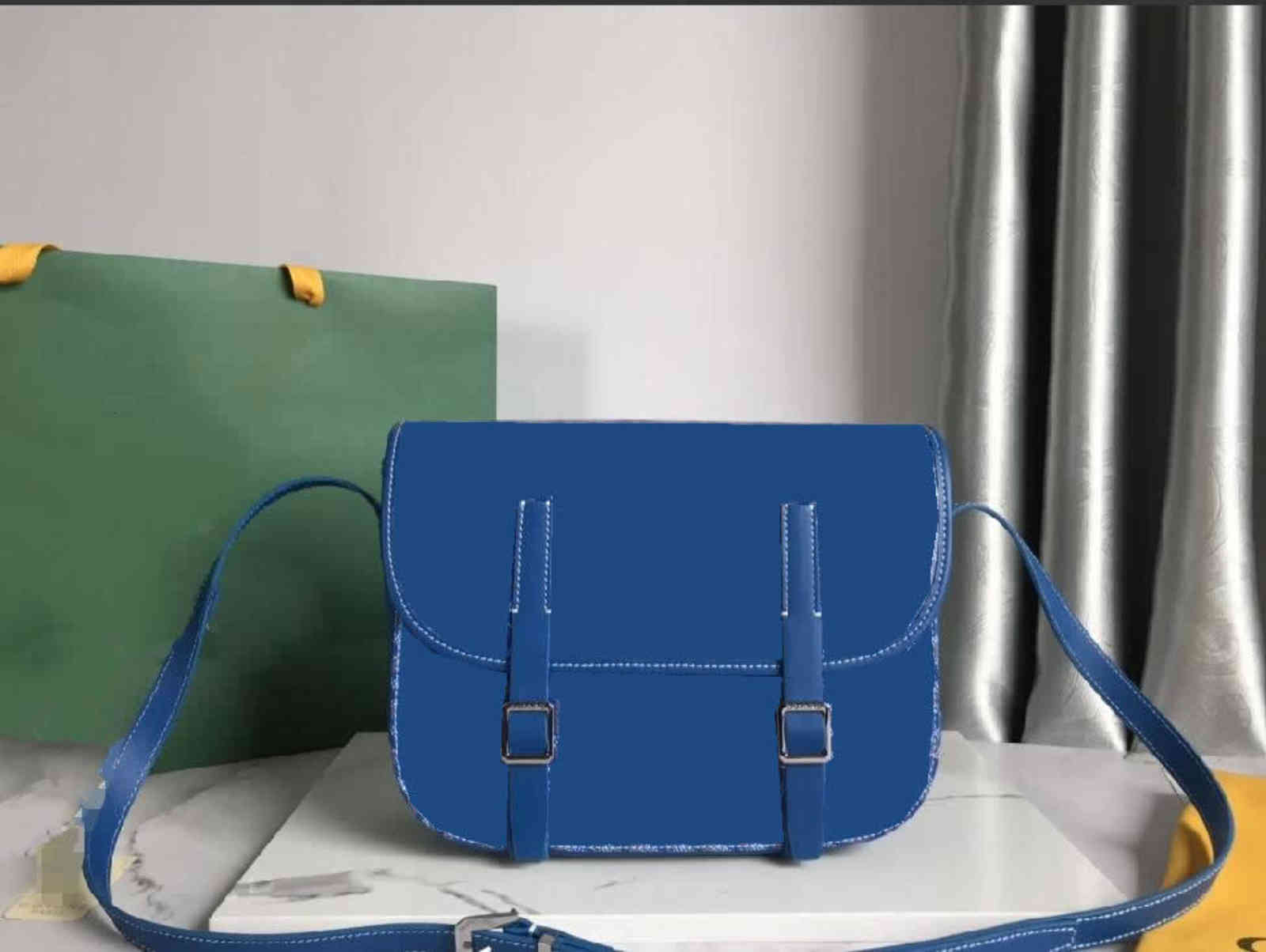 bags 2021 classic double button goya. postman bag Luxurys Designers Women Handbag Messenger Oxidizing Cowhide Shoulder Crossbody Tote 29cm, Box
bags 2021 classic double button goya. postman bag Luxurys Designers Women Handbag Messenger Oxidizing Cowhide Shoulder Crossbody Tote 29cm, Box