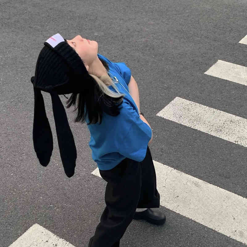 Rabbit Bunny Skullies Hat for Women Party Props Fashion Long Rabbit Ear Hat Winter Beanies Warm Scarf Hip-hop Caps Streetwear 220210