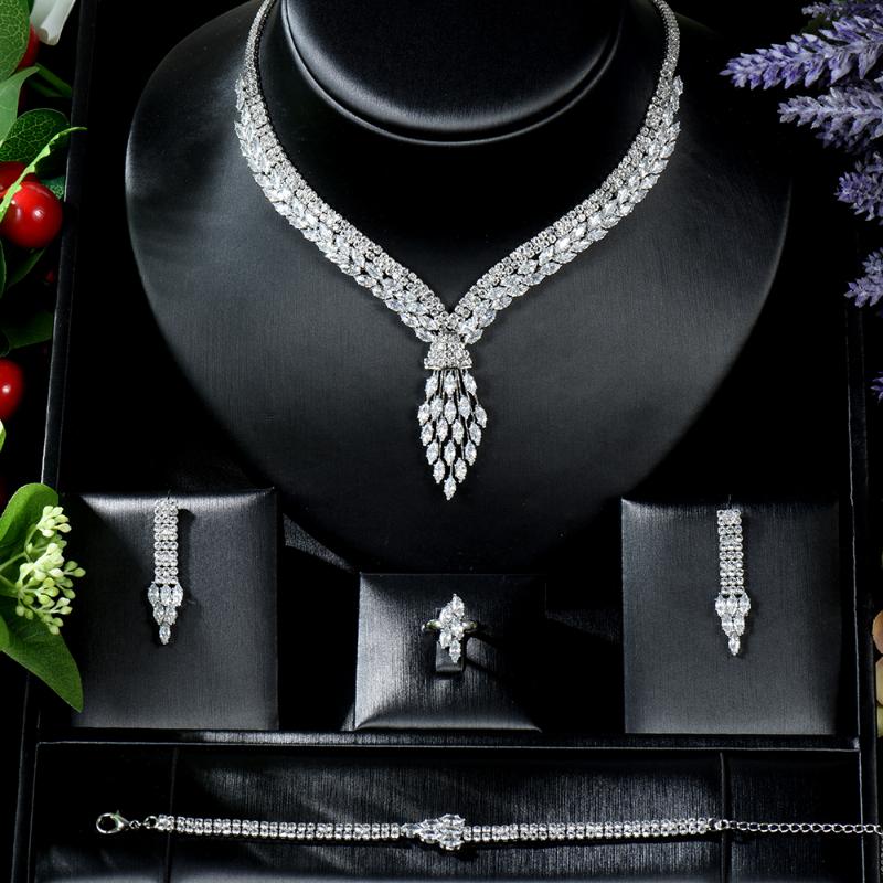 Earrings & Necklace Sederyla Trendy Plant Leaves Women Statement Jewelry Cubic Zirconia Female Sets For Brida Party, Silver
Earrings & Necklace Sederyla Trendy Plant Leaves Women Statement Jewelry Cubic Zirconia Female Sets For Brida Party, Silver